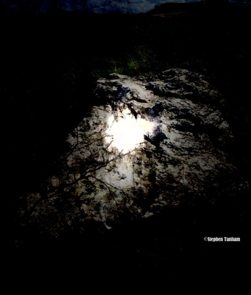 Arbour Low night stone