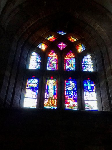 St Magnus x Stained glass windowsAA